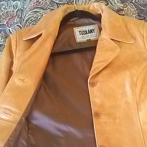Tuskany Leather Jacket - Picture 4 of 5